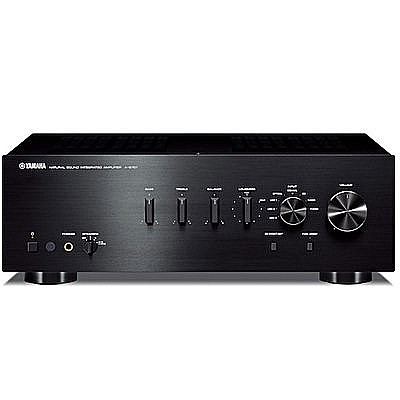 ����� �2 ������� Yamaha AS701