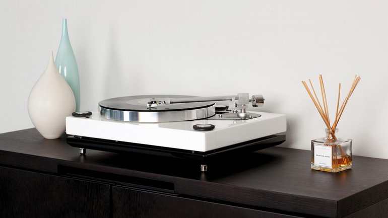������ Roksan Attessa Turntable | ������ ����