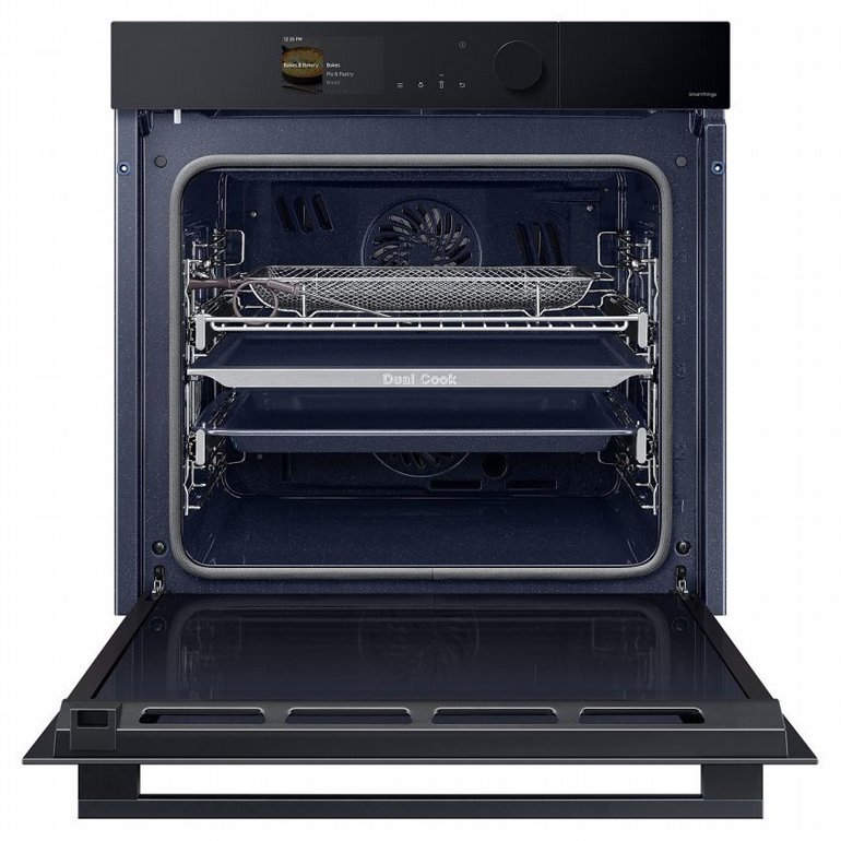 ����� ���� �������� ������ Samsung NV7B6675CCK | ������