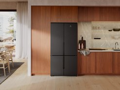 מקרר 4 דלתות ®EvenTemp מסדרת UltimateTaste 700 דגם EQE5600BB מבית אלקטרולוקס | ELECTROLUX מקרר 4 דלתות ®EvenTemp מסדרת UltimateTaste 700 דגם EQE5600BB מבית אלקטרולוקס | ELECTROLUX