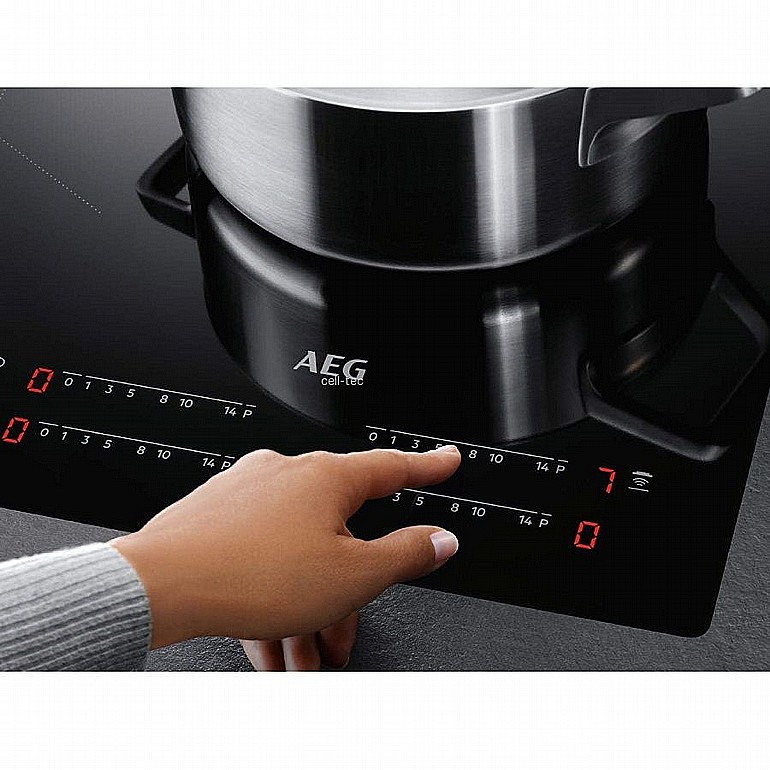 ������ ��������� AEG  IKE64441XB 