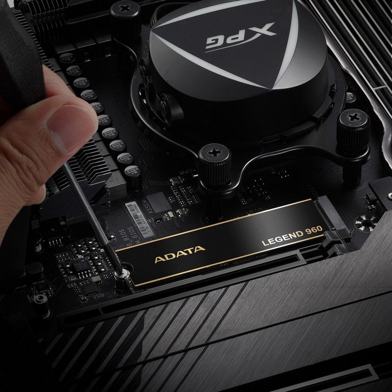 SSD ����� ADATA  - LEGEND 960 M.2 - 7400MBs - 2TB