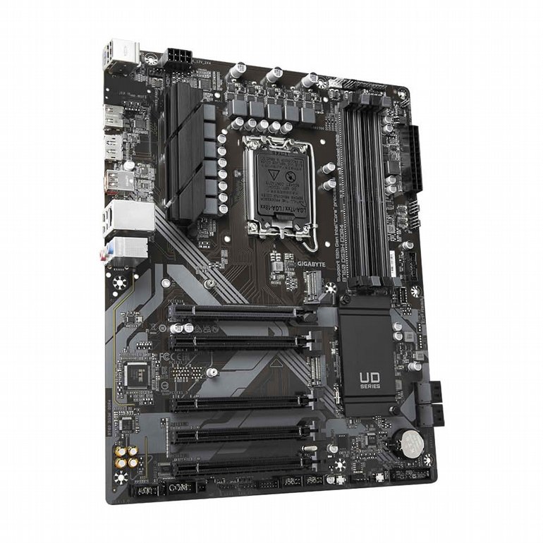 ��� �� GIGABYTE B760 DS3H DDR4