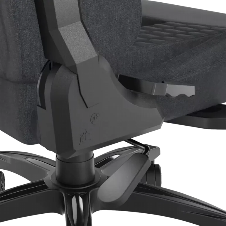 ���� ������� �� ���� ���� CORSAIR TC100