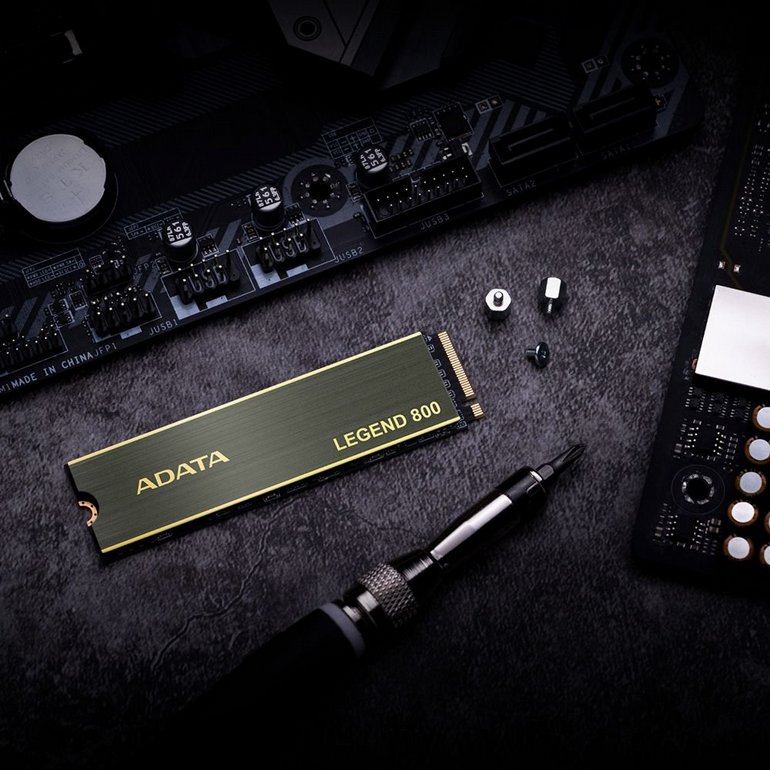 SSD ����� ADATA  - LEGEND 800 M.2 - 3500MBs - 1000GB