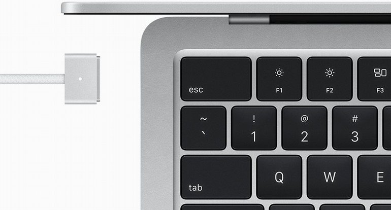 ���� ���� (C 10, G 8) Apple MacBook Air 13 M4