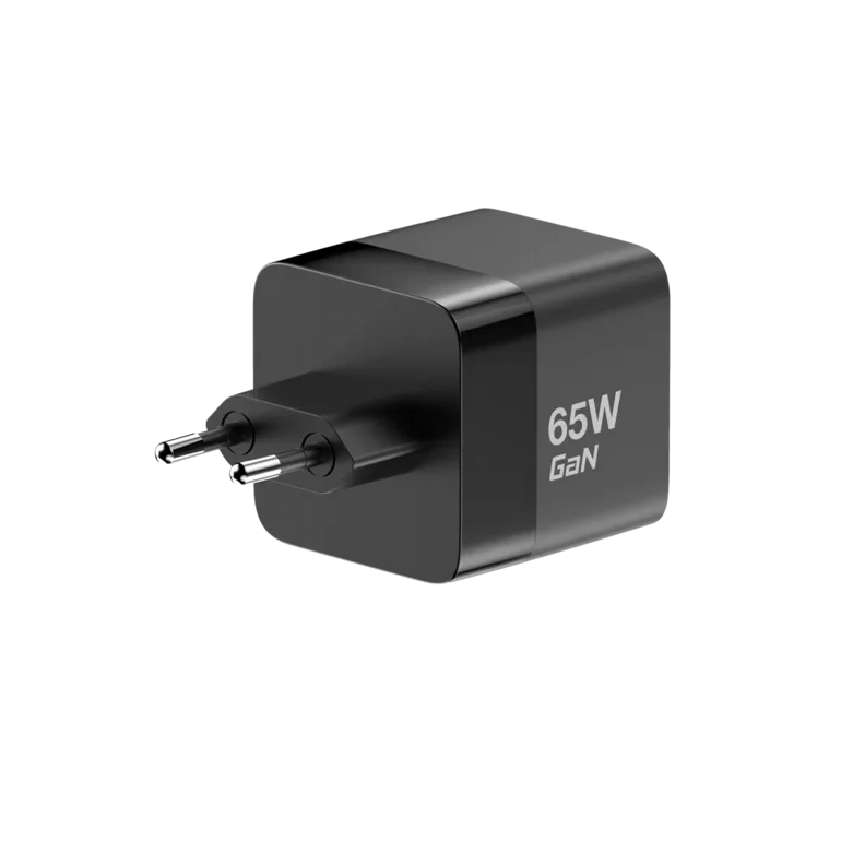 ���� Miracase MWC65RC Retractable Cable Wall Charger.