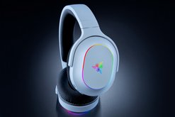 ������� Razer Barracuda X Chroma | �����