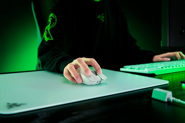 ����� ������� ������� Razer Viper V3 Pro ����� ���